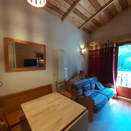 Apartamento Avec Balcon Vue Montagne - 4 Pers. *